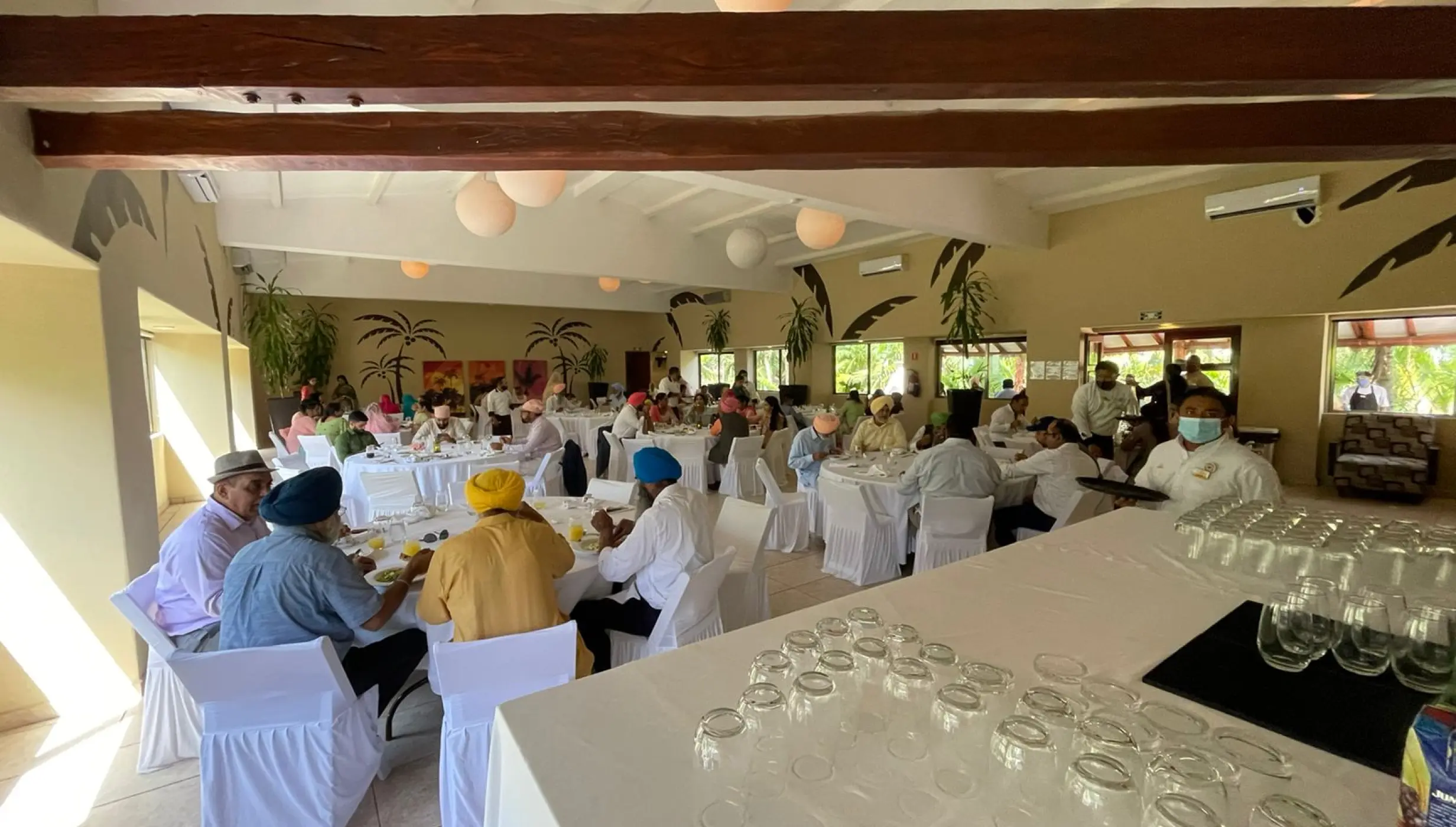 Salon Dorado venue at El dorado seaside suites