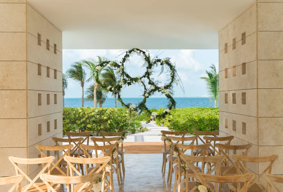 Excellence Playa mujeres GAZEBO