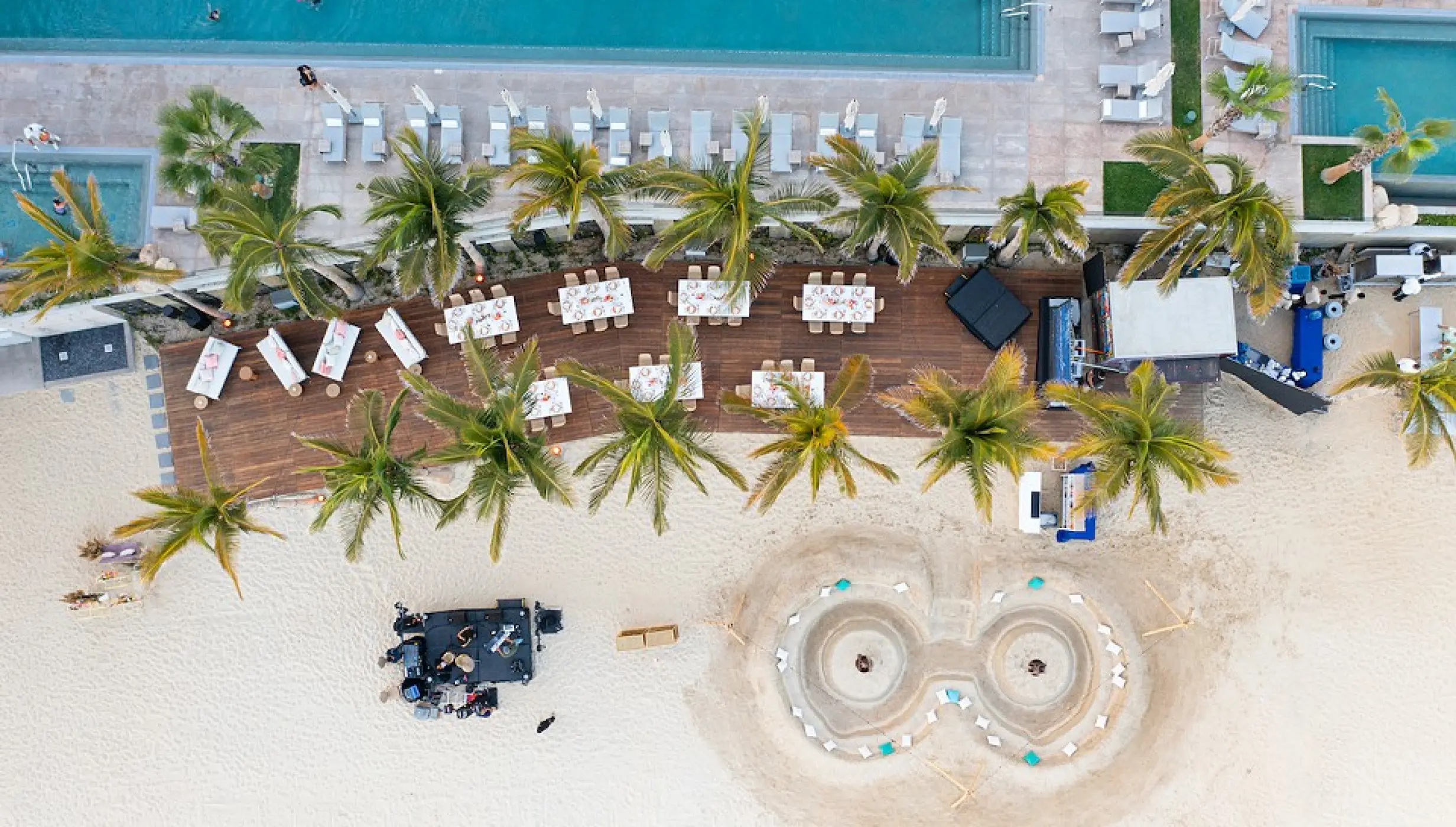 Overhead beach at Garza Blanca Resort & Spa Los Cabos