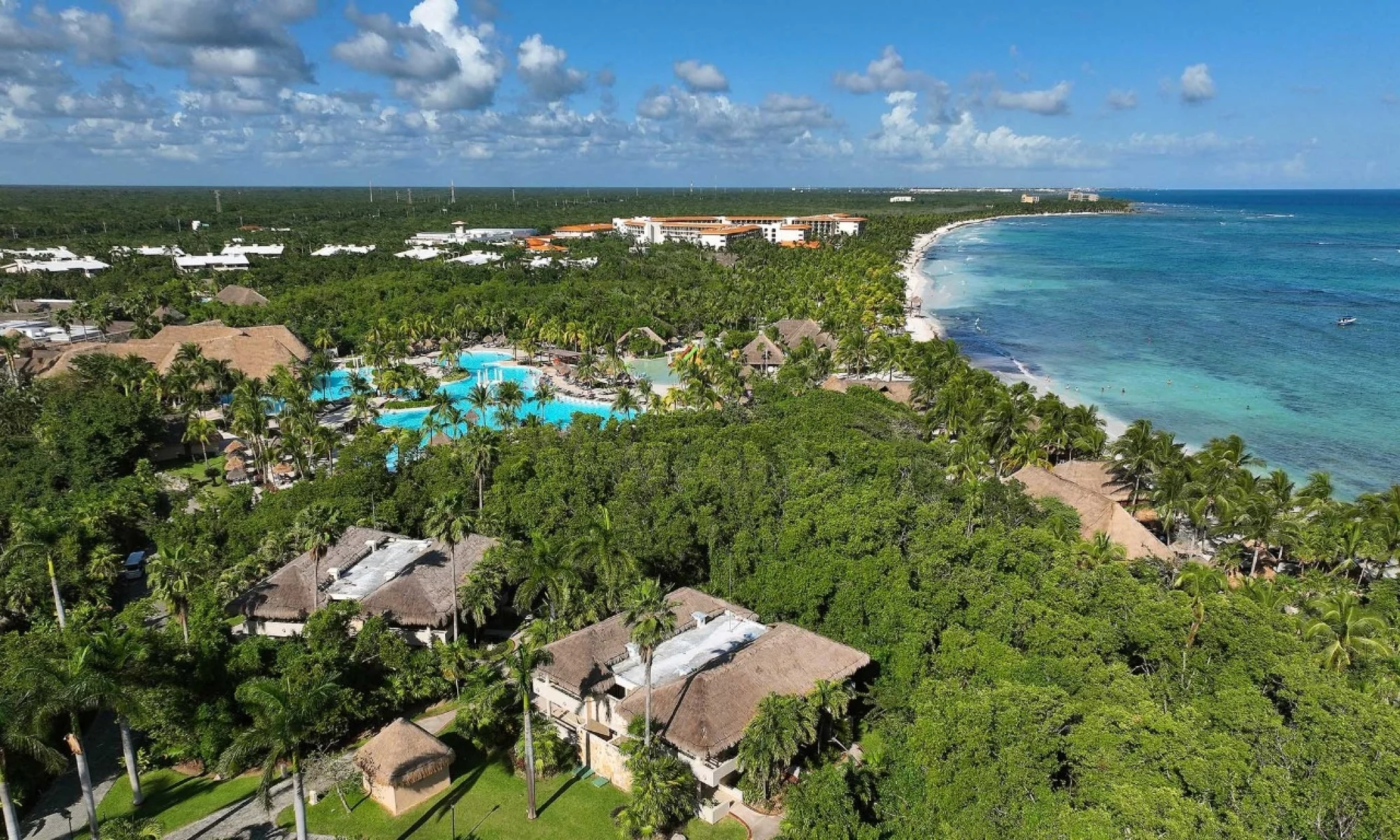 GRAN PALLADIUM COLONIAL RESORT AND SPA OVERVIEW