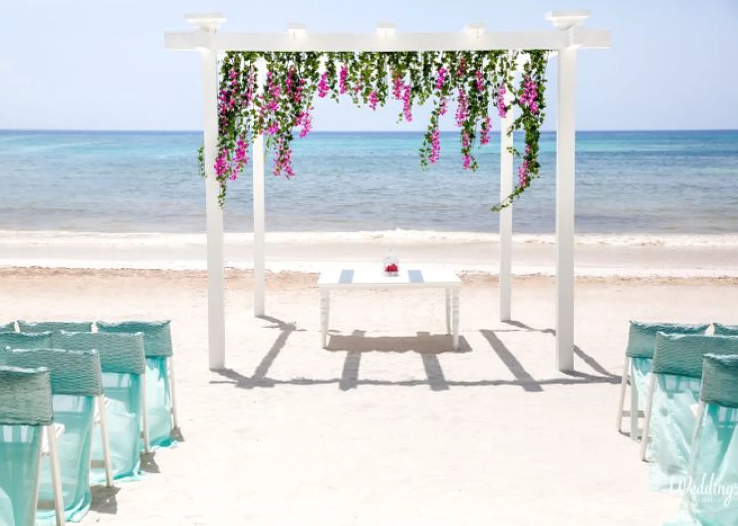 Ceremony in  beach venue at Grand palladium Resort