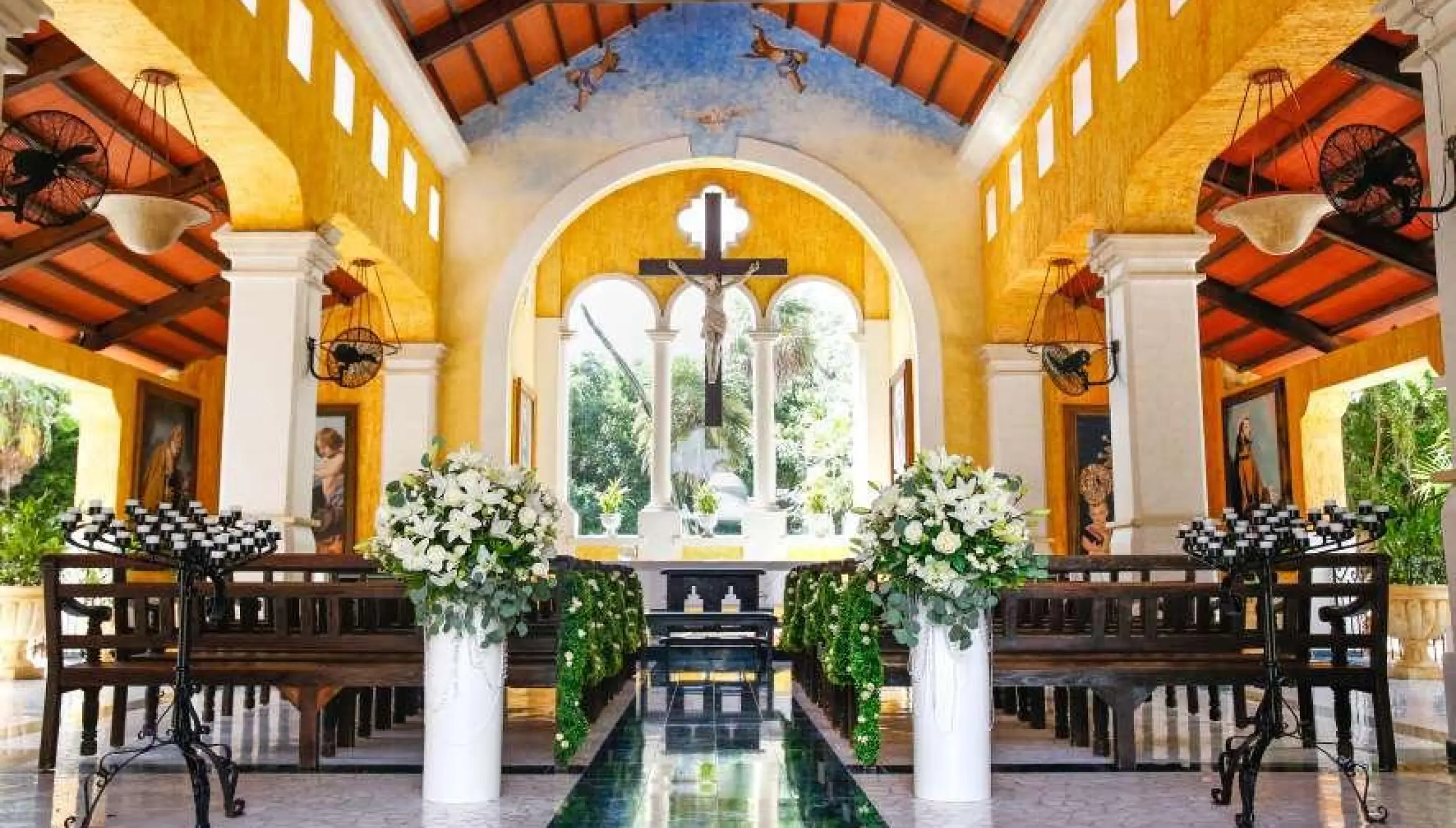 Chapel venue at Grand Palladium Resort and Spa