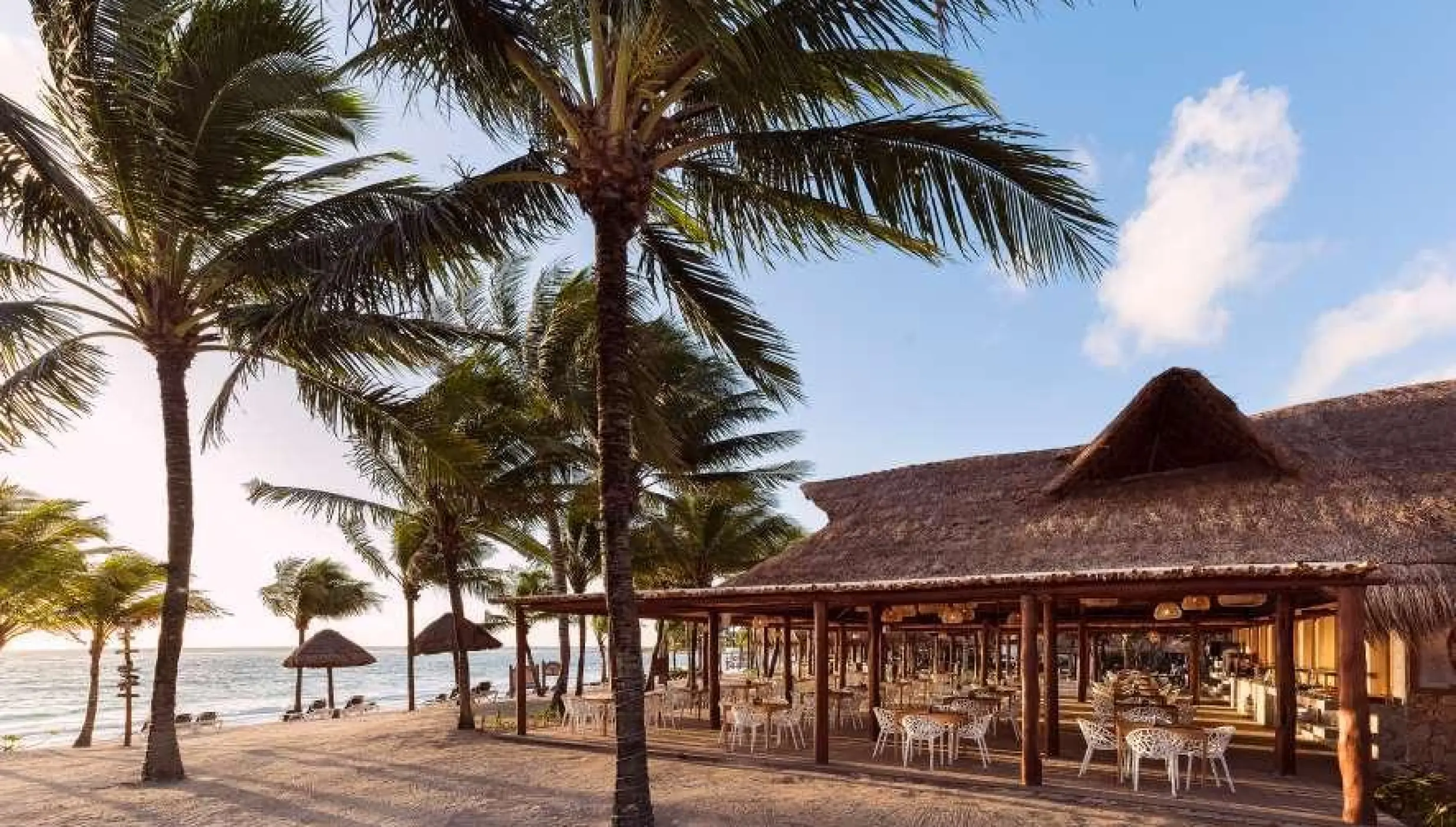 Las Olas Beach Club at Grand Palladium Resort and Spa
