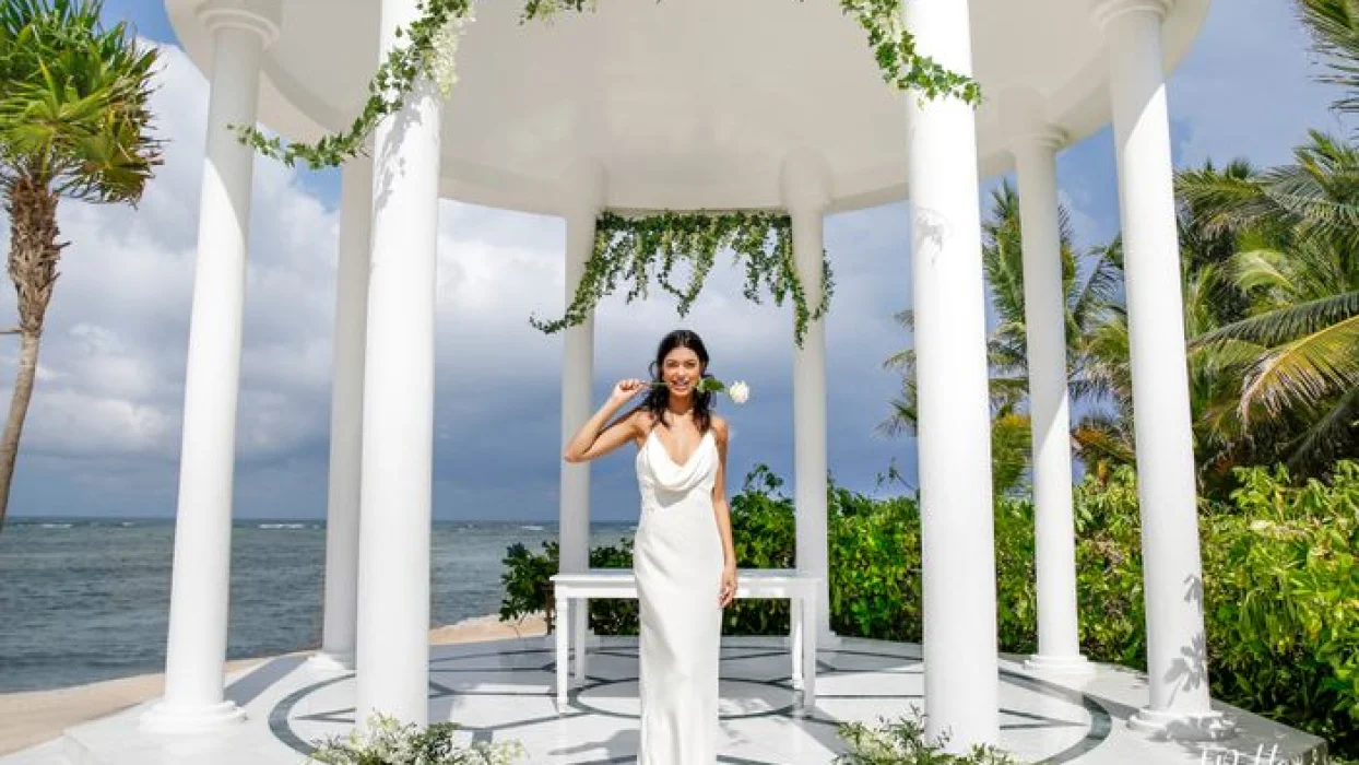 Grand palladium same sex wedding