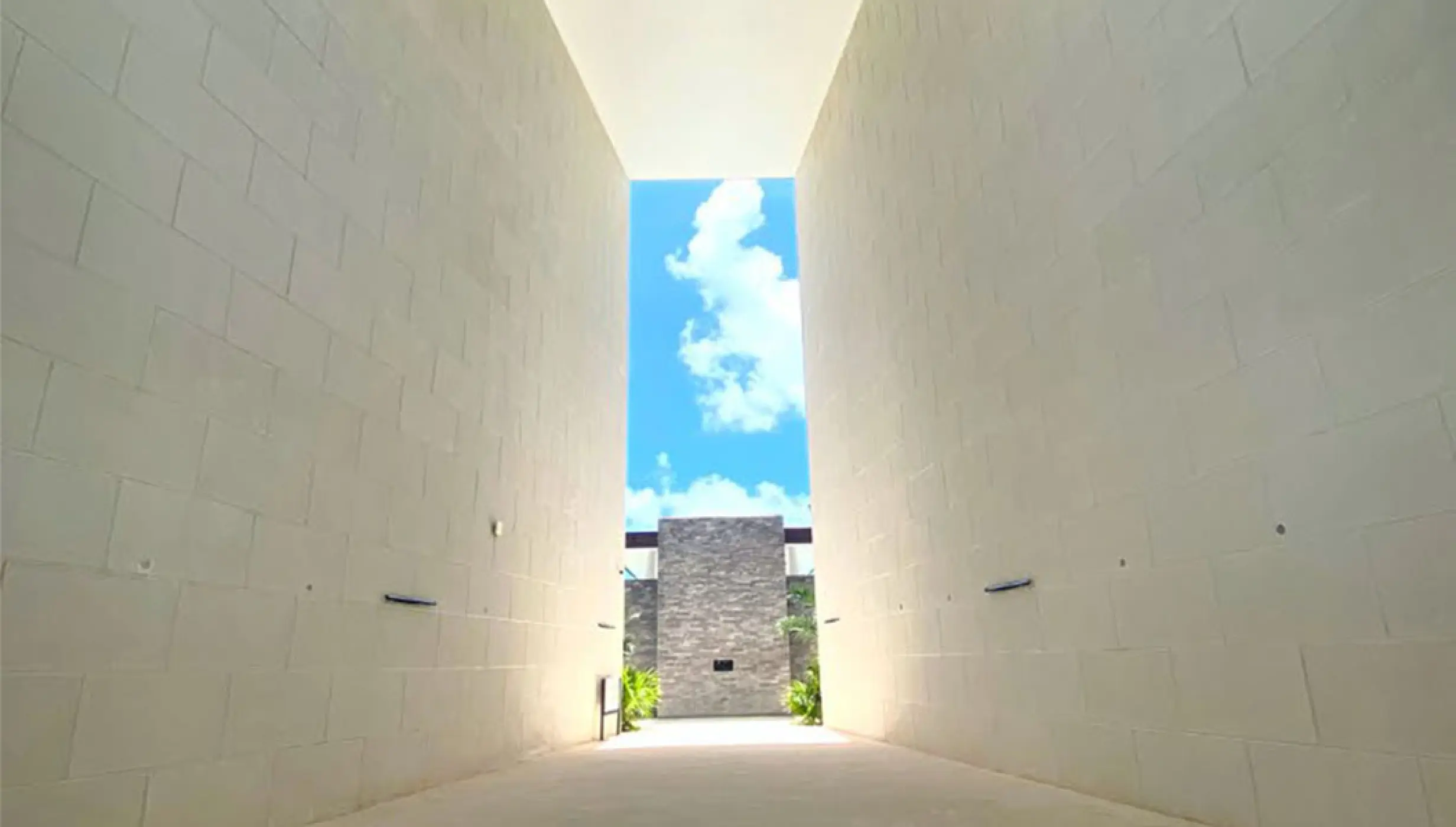 The H Arch venue at Haven Riviera Cancun Resort.