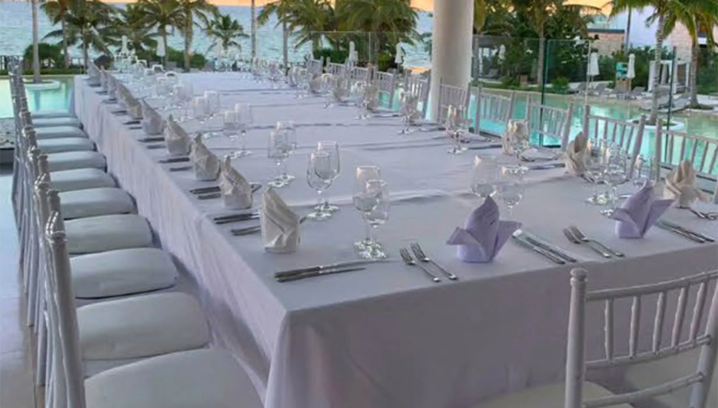 Vistas Wedding Venue standard reception setup.