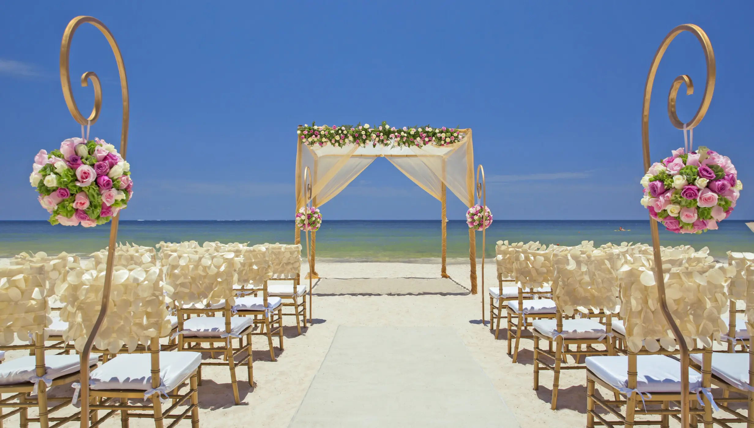 Hideaway at royalton ceremony wedding