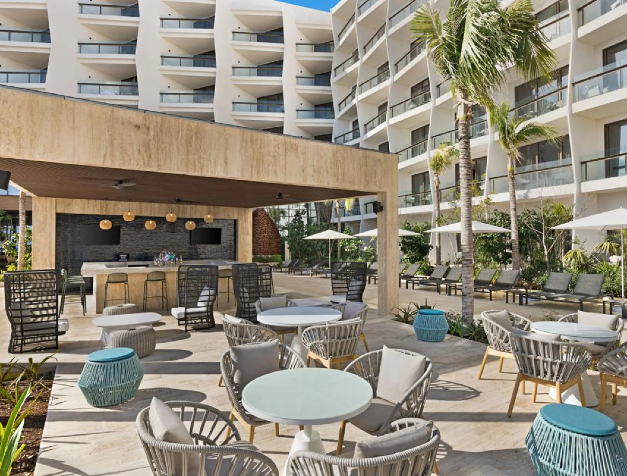 Hilton Cancun Outdoors Bar.