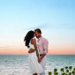 Just married Couple at the beach.