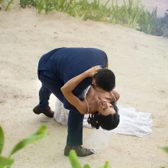 Just married Couple at the beach.