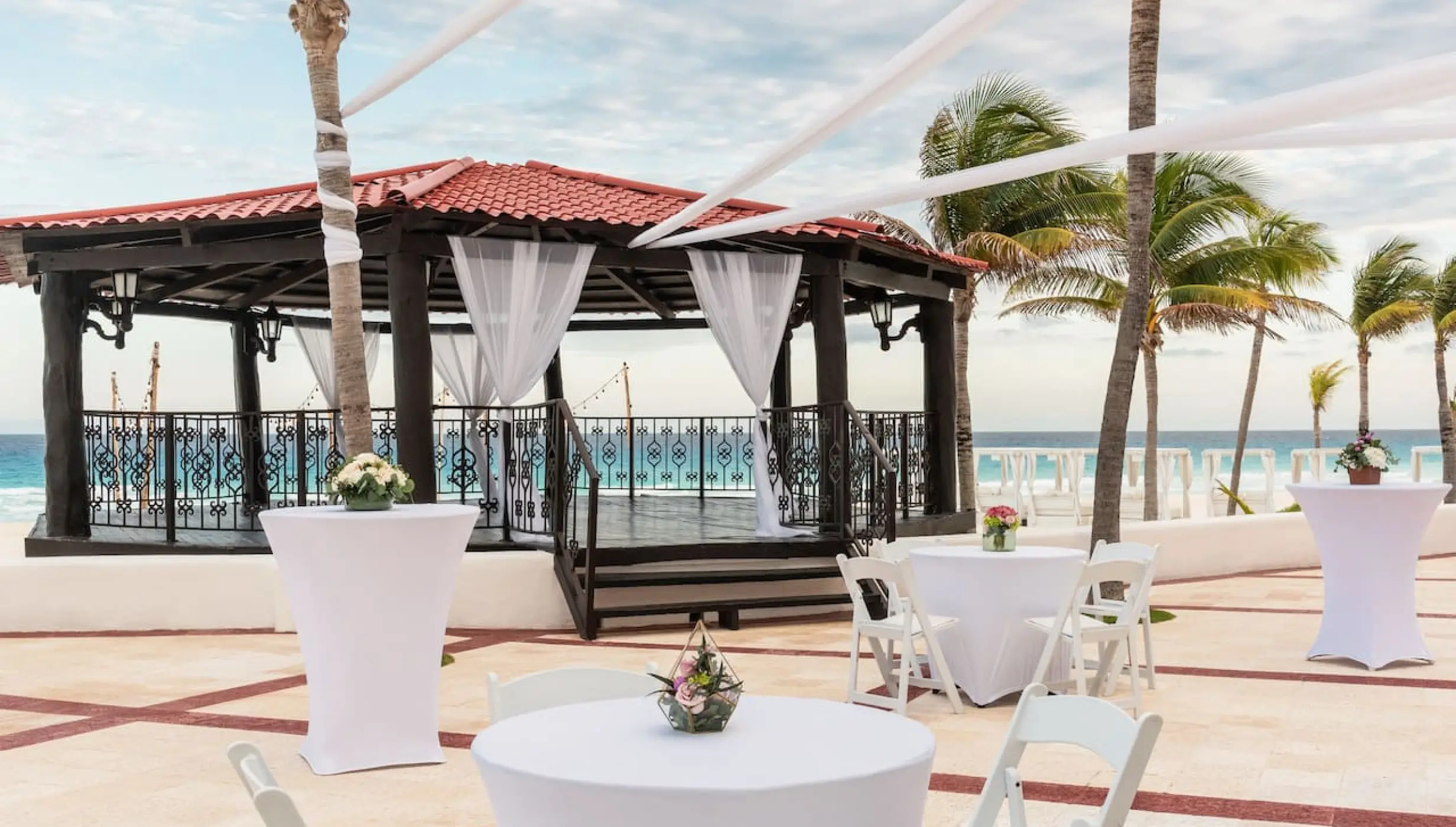 Cocktail party in Gazebo Villas Venue at Hyatt Zilara Cancun