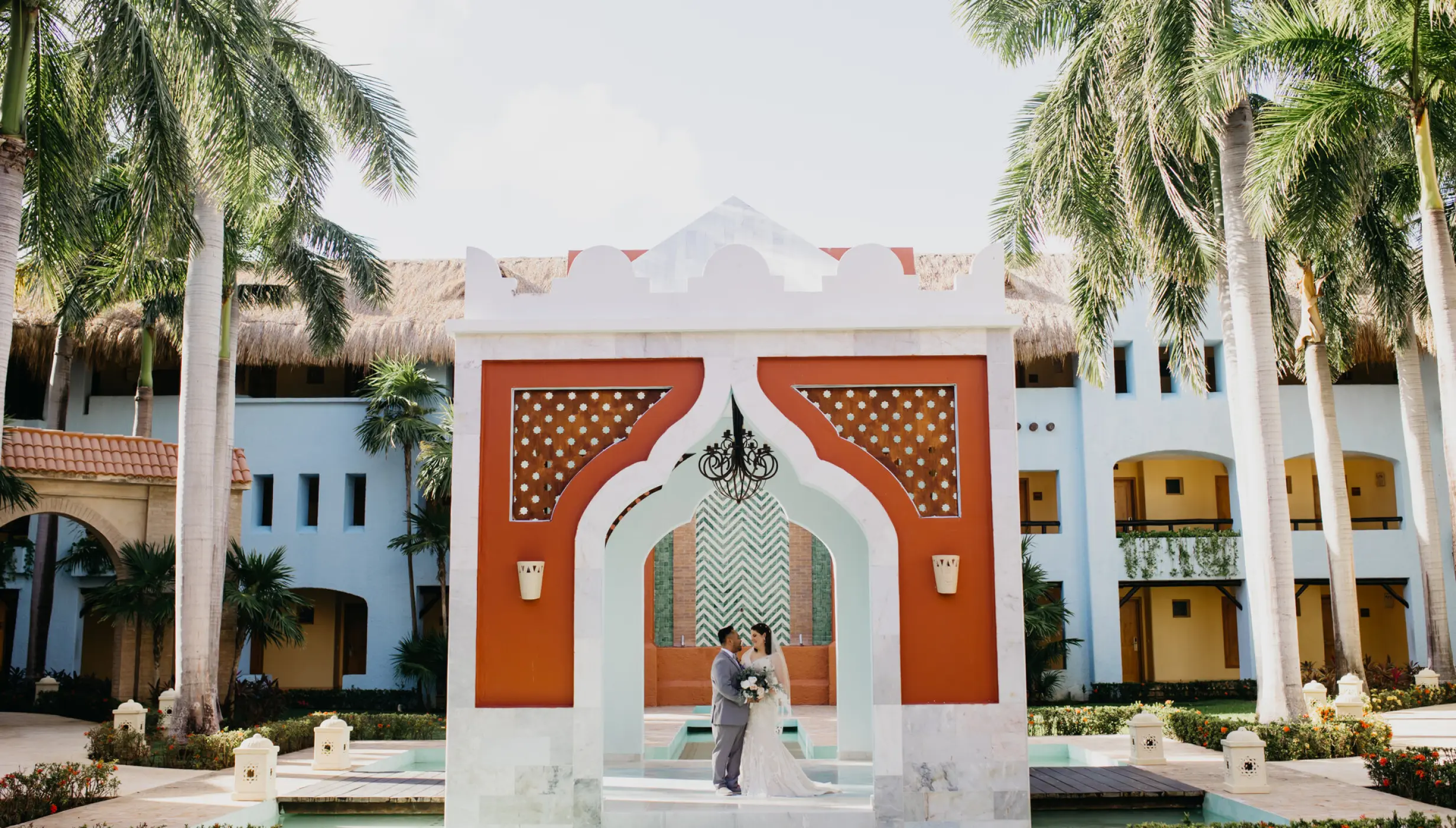 Couple on the gazebo at Iberostar Paraiso Lindo