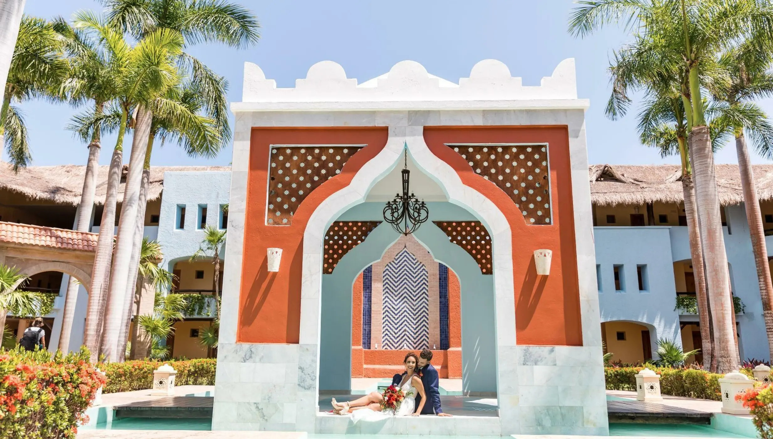 Couple picture in the gazebo at Iberostar Selection Paraiso Lindo and Selection Paraiso Maya Suites