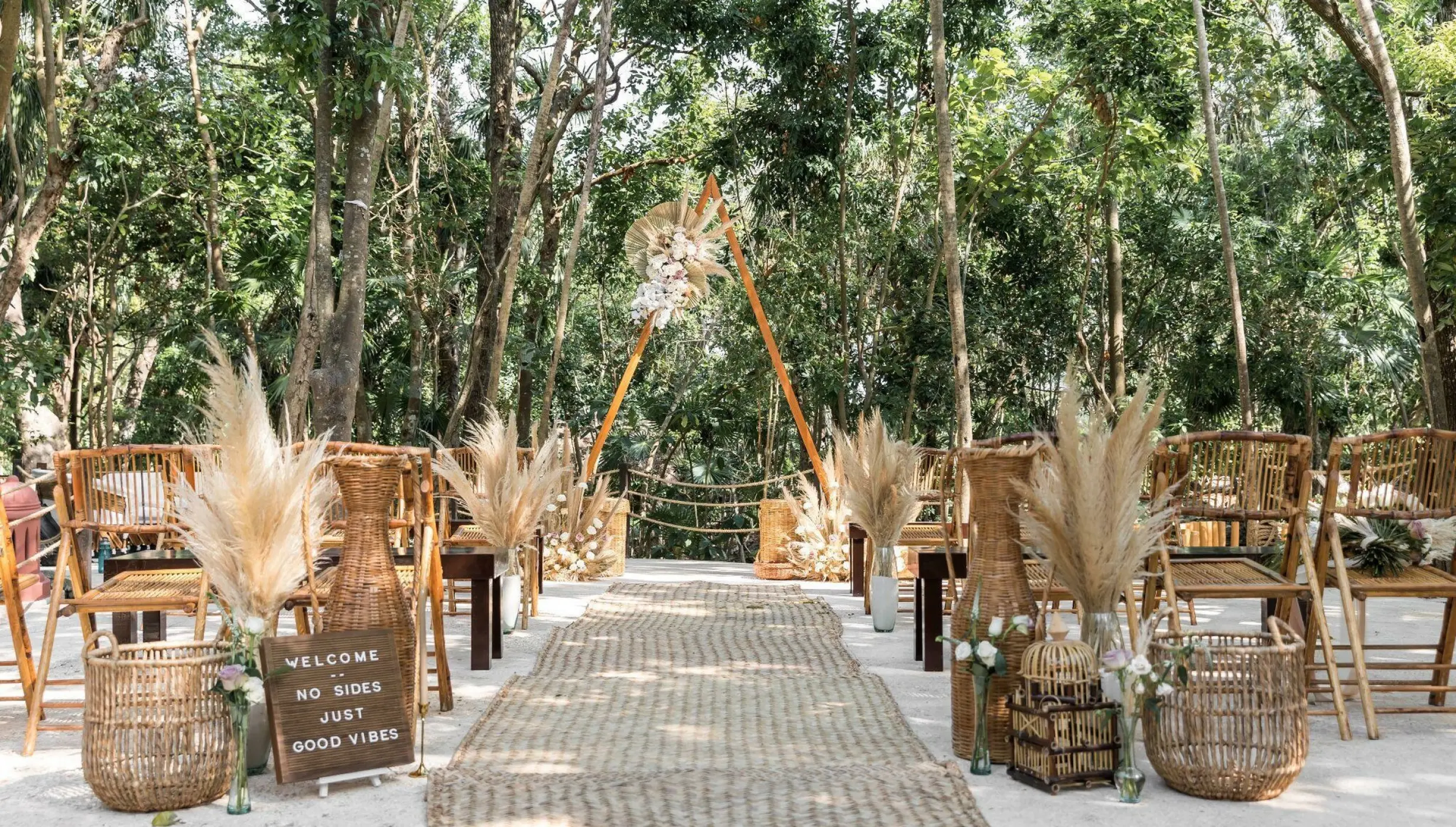garden reception area for weddings at Iberostar Quetzal and Iberostar Tucan