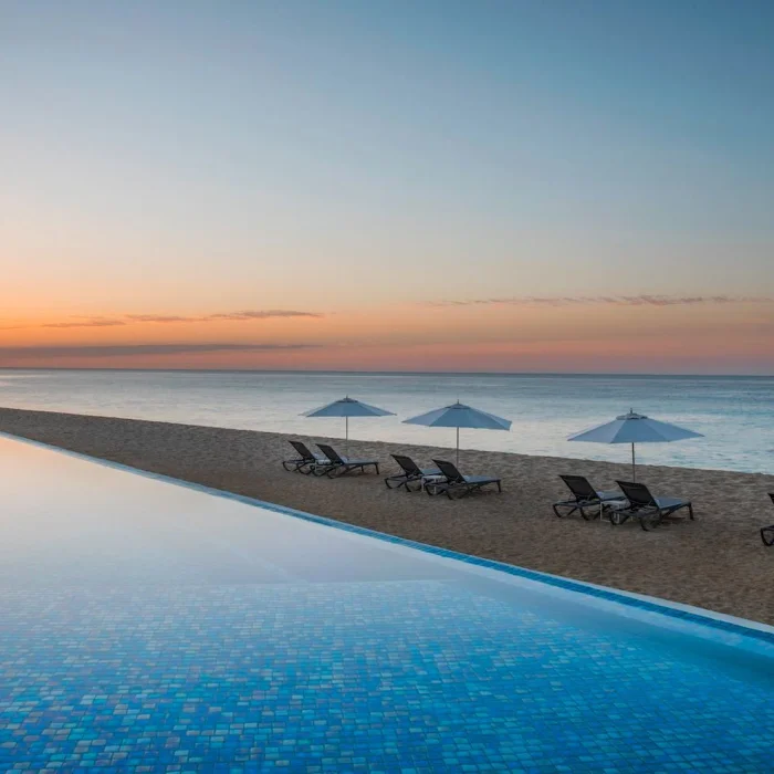 Infinity Pool at Le Blanc Spa Resort Los Cabos
