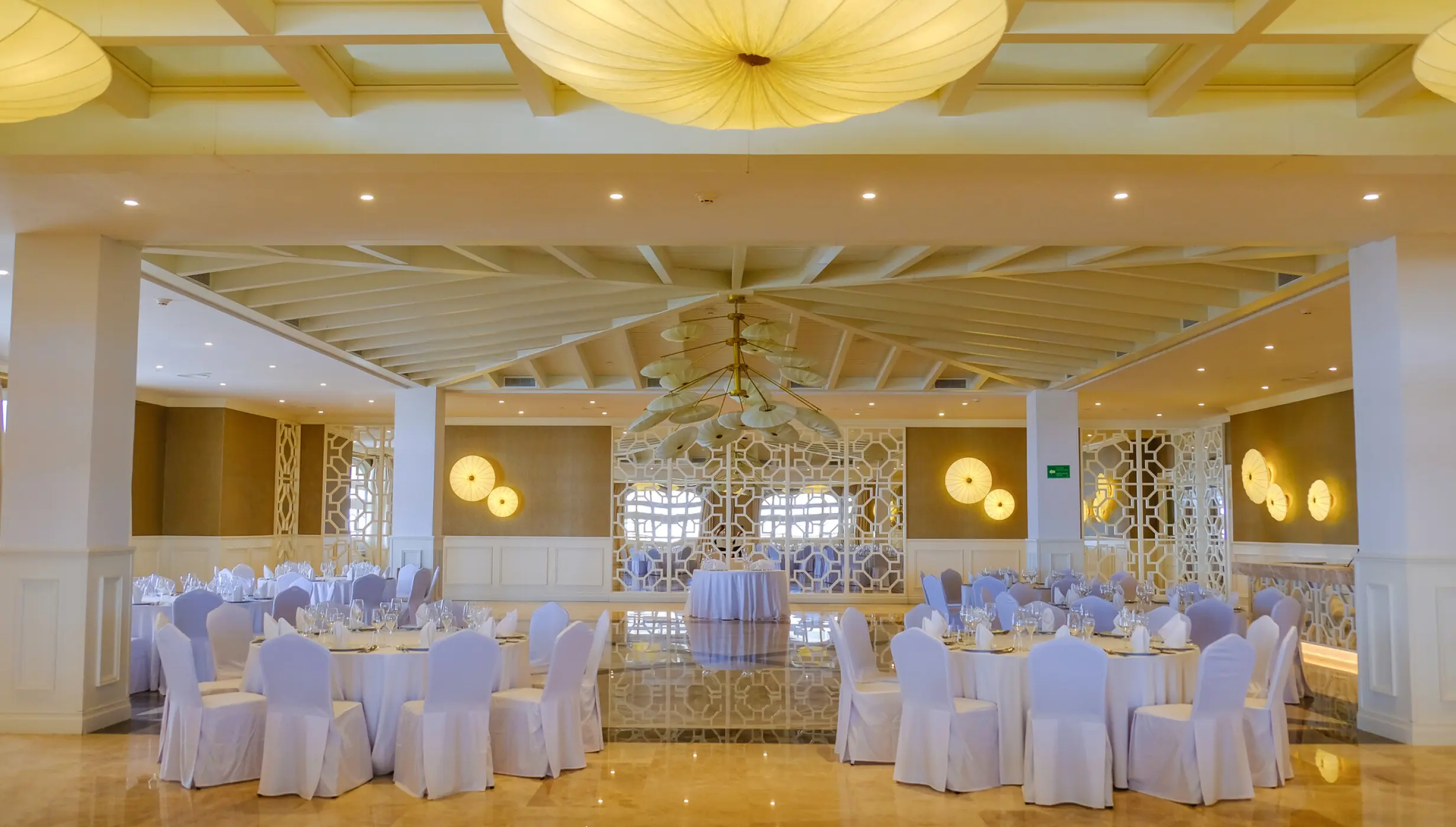 Dinner reception on the ballroom at Majestic Elegance Costa Mujeres