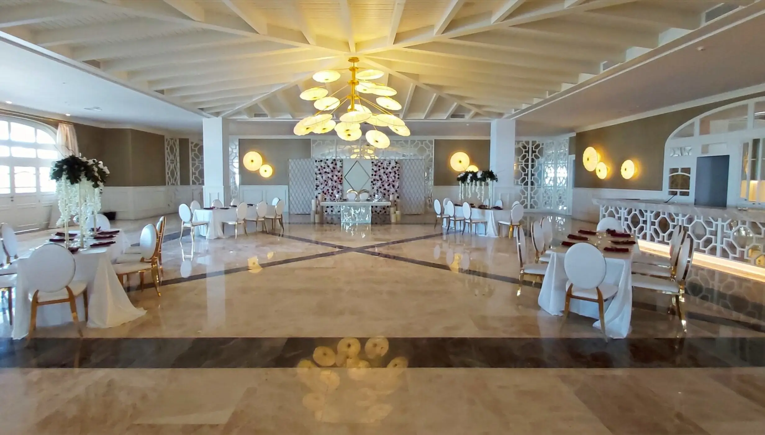 Dinner reception on the ballroom at Majestic Elegance Costa Mujeres