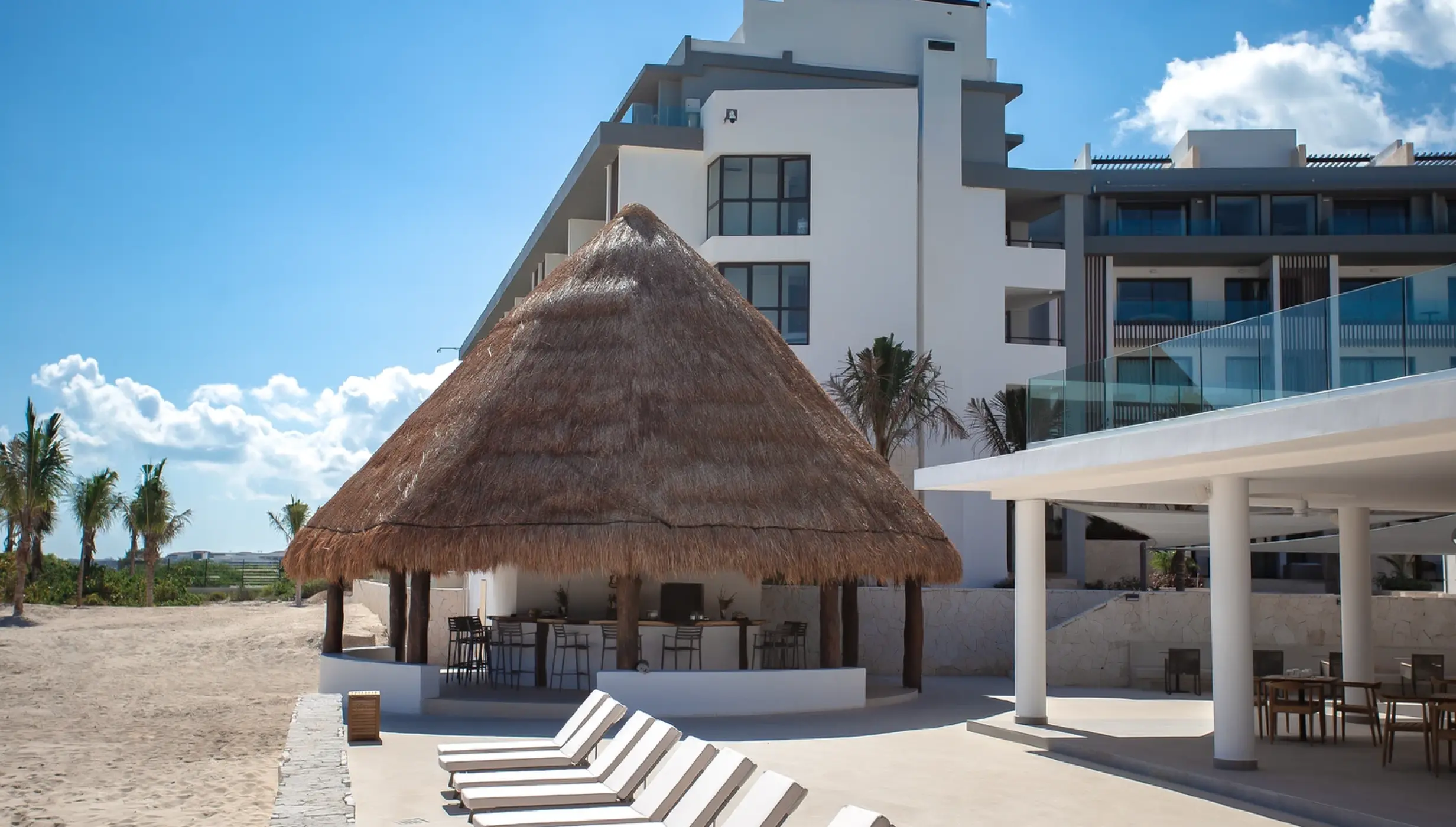 Beach Bar wedding venue at Majestic Costa Mujeres