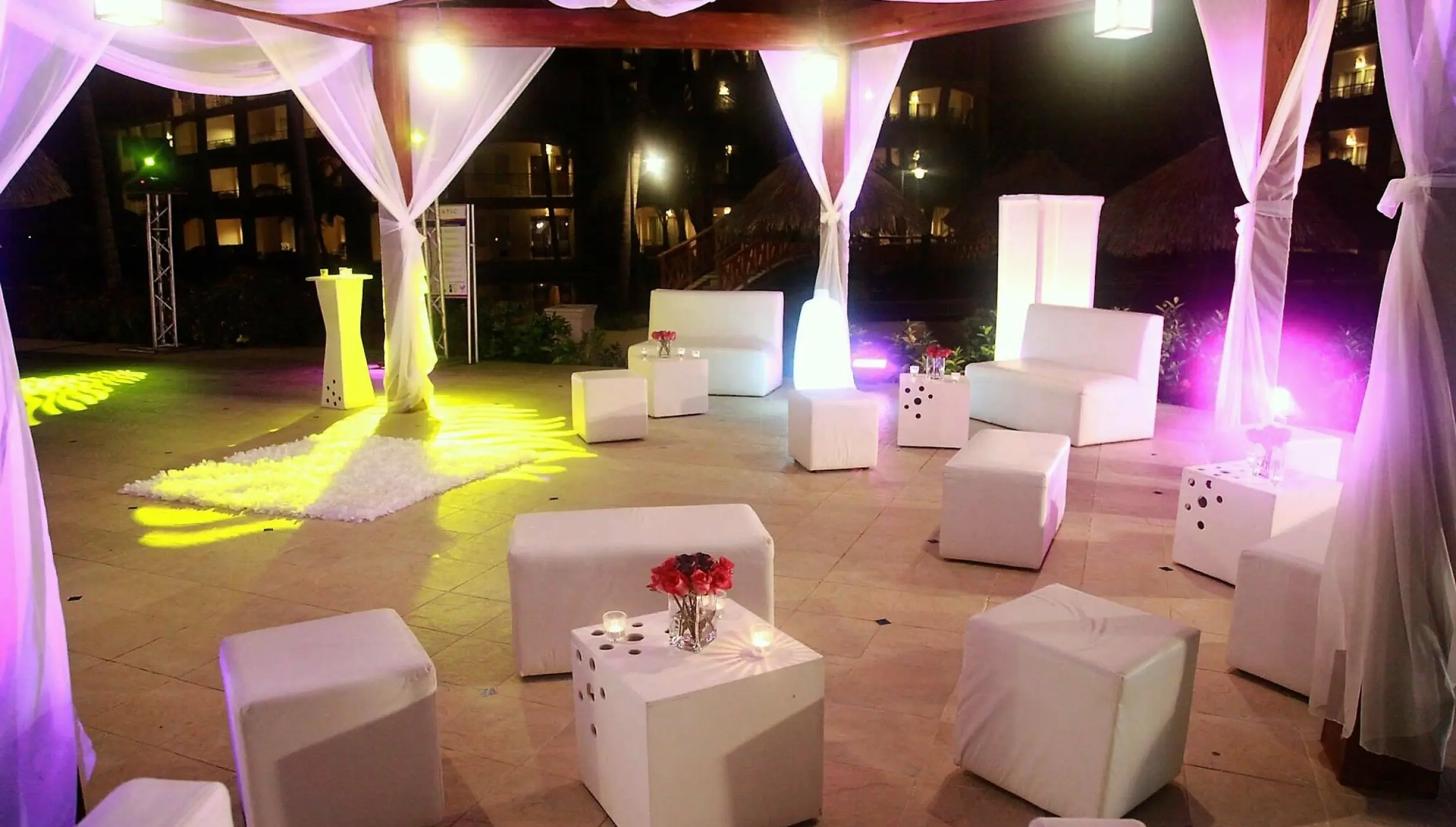 Parrots Bar at Majestic Elegance Punta Cana
