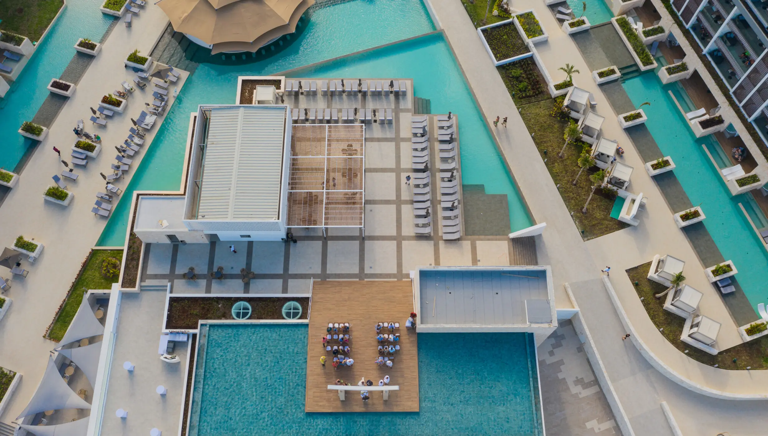 Ceremony on Sky gazebo at Majestic Costa Mujeres