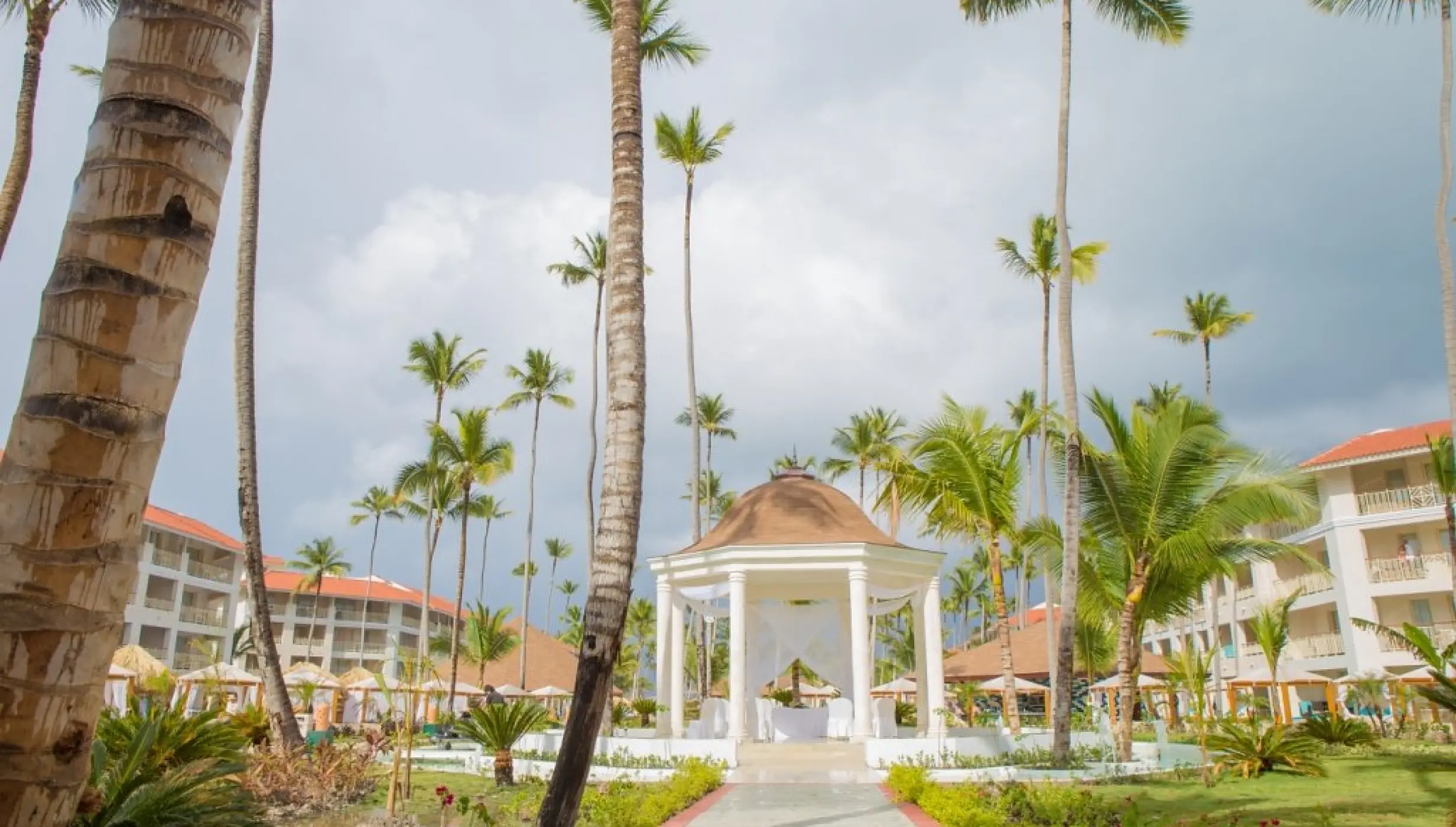 Garden gazebo wedding ceremony venue at Majestic Mirage, Punta Cana
