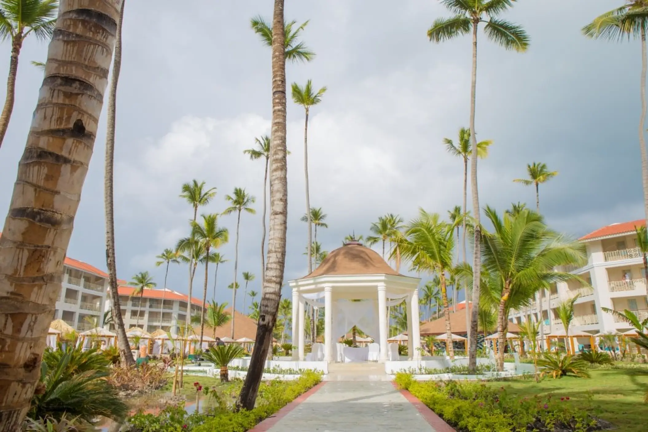 Garden gazebo wedding ceremony venue at Majestic Mirage, Punta Cana