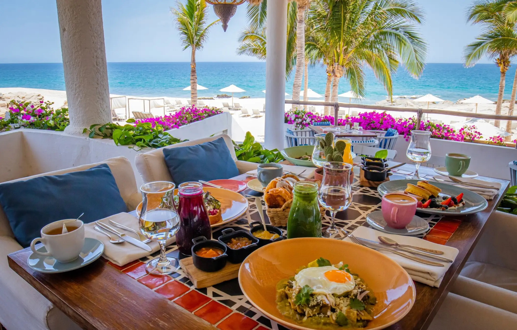 Outdoor terrace breakfast table with sea views at Mar Del Cabo, Cabo San Lucas