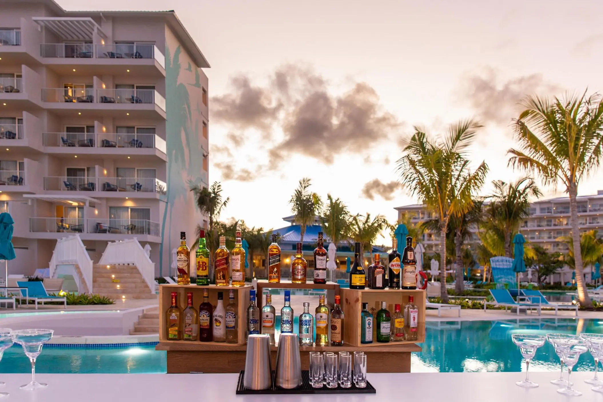 Outdoor cocktail party bar at Margaritaville Island Reserve Cap Cana, Punta Cana