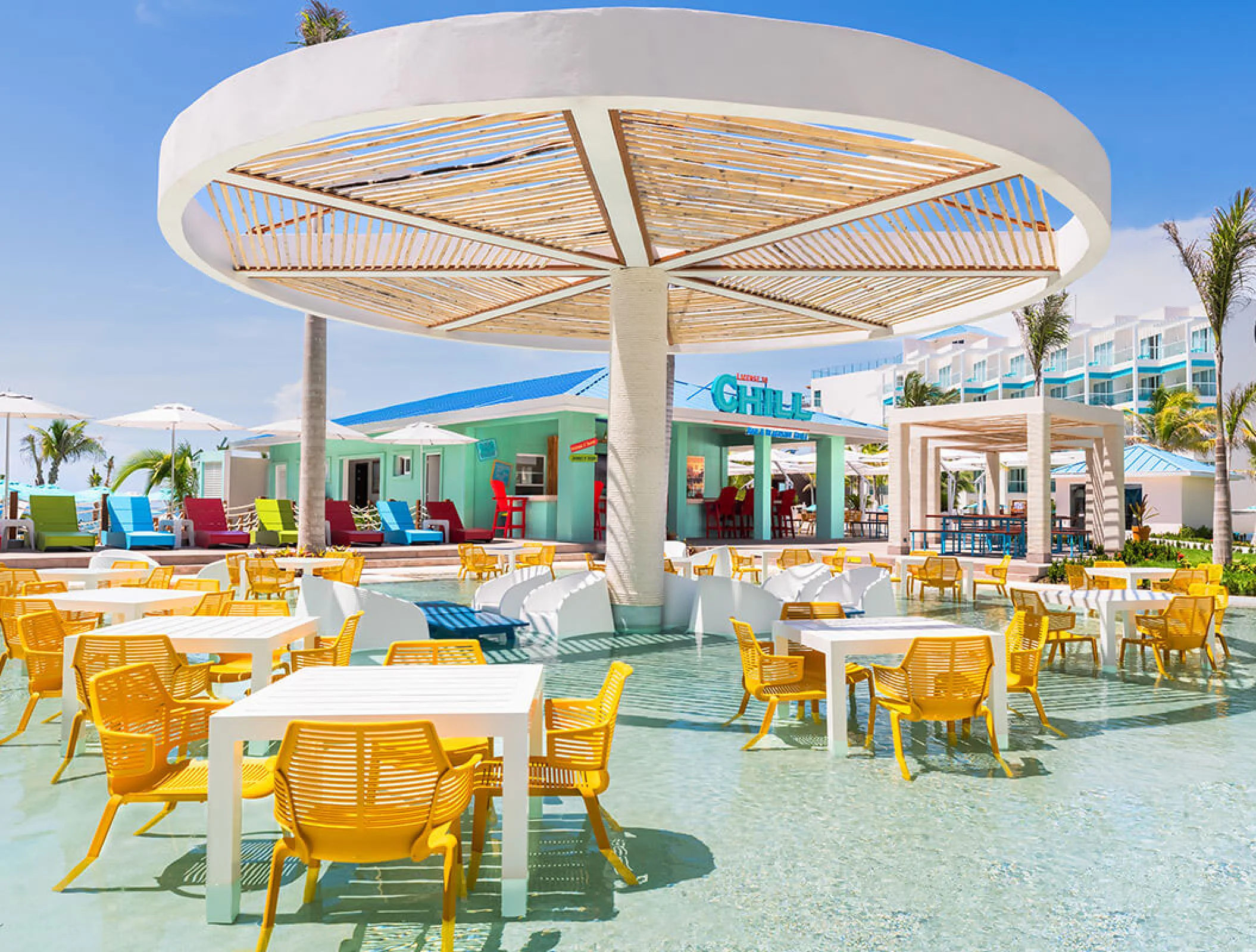 Wet feet bar at Margaritaville Island Reserve Riviera Maya.