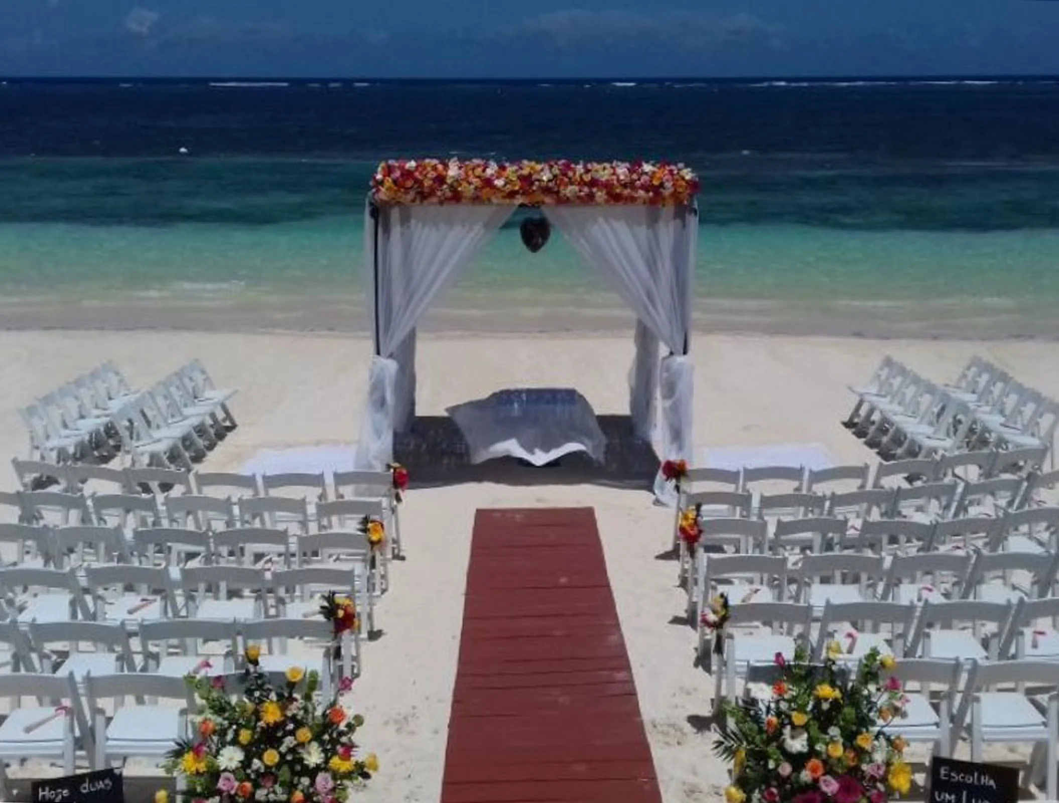Beach Gazebo venue at Margaritaville Island Reserve Riviera Cancun.