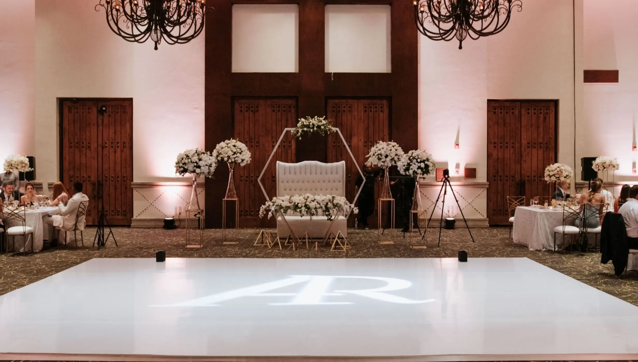 Dinner reception on the mar de cortes ballroom at Marquis Los Cabos