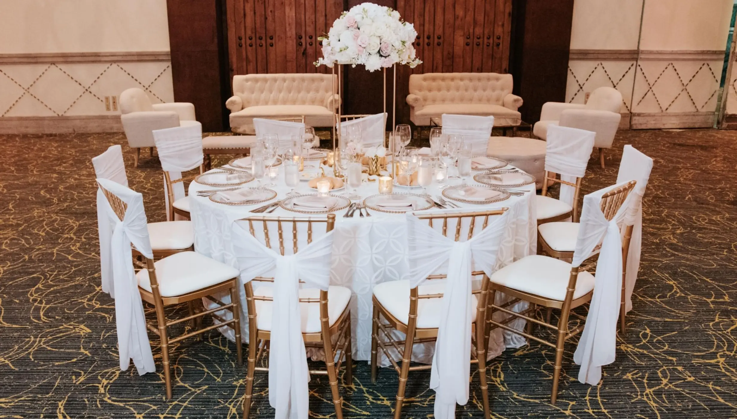 Dinner reception on the mar de cortes ballroom at Marquis Los Cabos