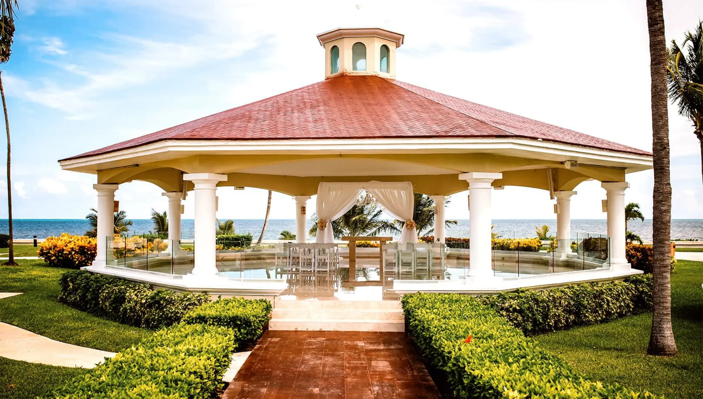 Bugambilias gazebo wedding ceremony setup at Moon Palace Cancun