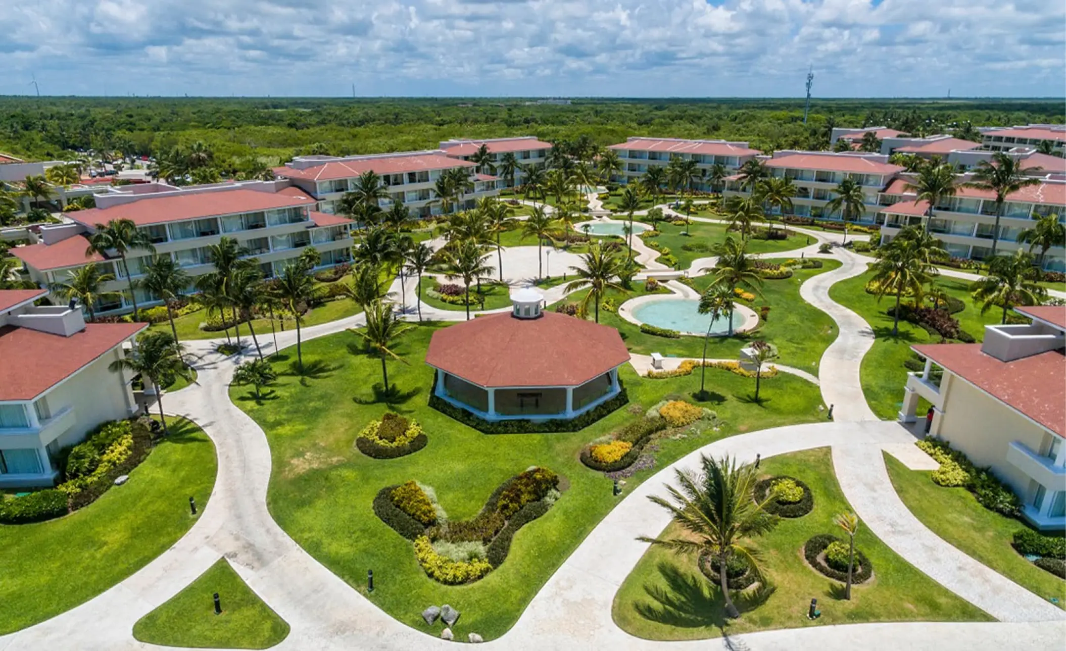 Aerial view of Moon Palace Cancun buildings and Bugambilias Terrace, Cancun