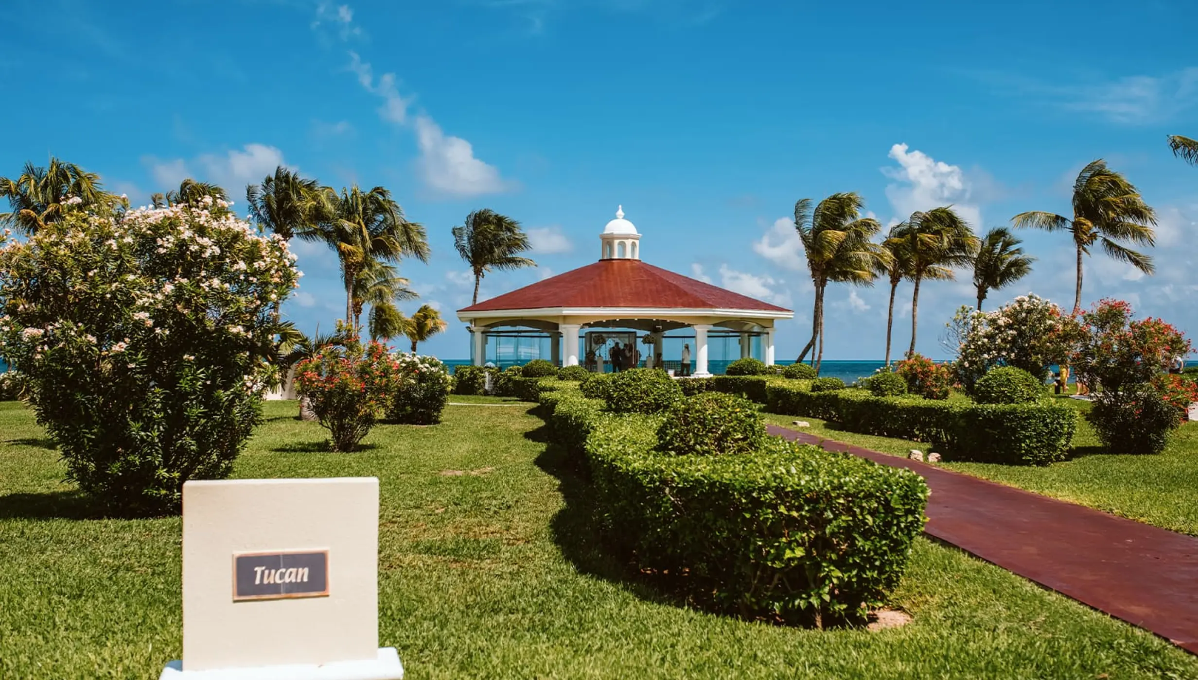 Tucan gazebo wedding ceremony venue at Moon Palace Cancun, Cancun