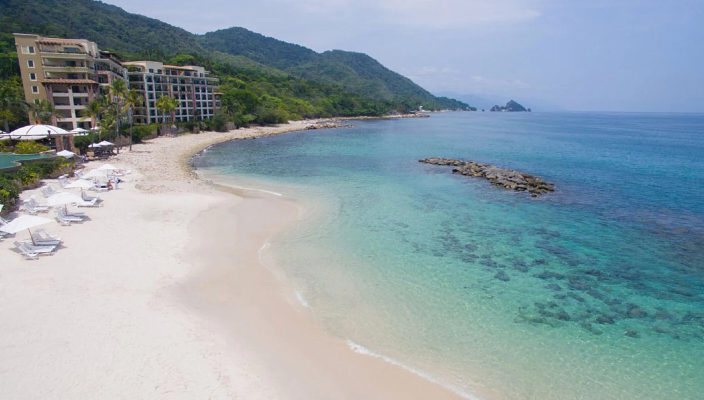 Hotel Mousai Beach Wedding Venue.