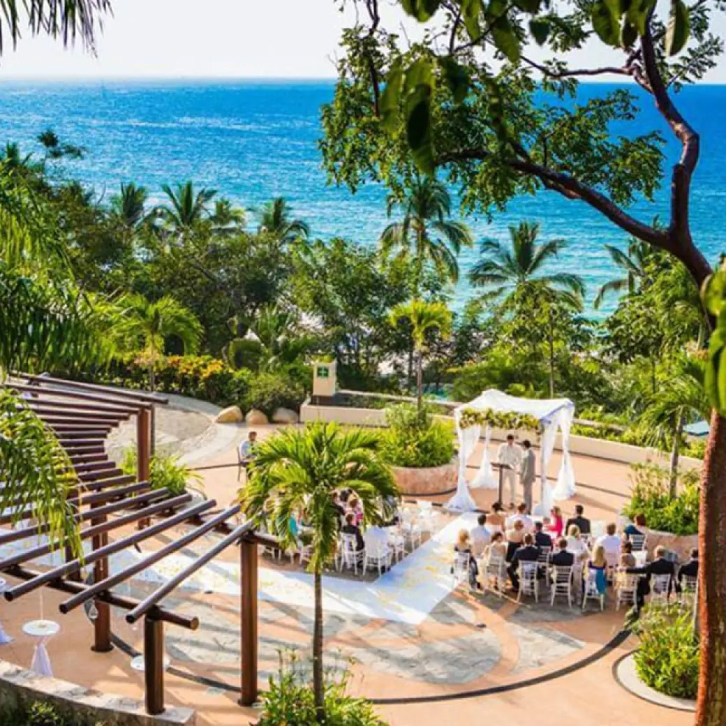 La Plazoleta wedding ceremony at Garza Blanca Preserve, Puerto Vallarta