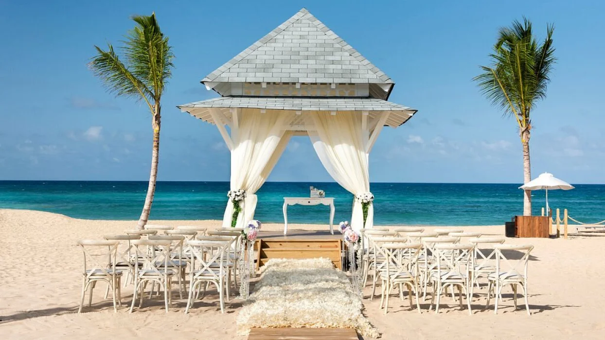 Beachfront gazebo at Nickelodeon Hotels & Resorts Punta Cana