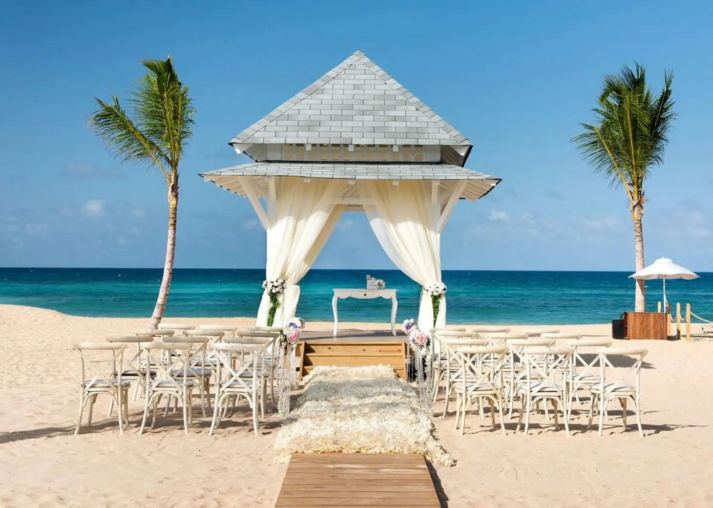 Beachfront gazebo at Nickelodeon Hotels & Resorts Punta Cana