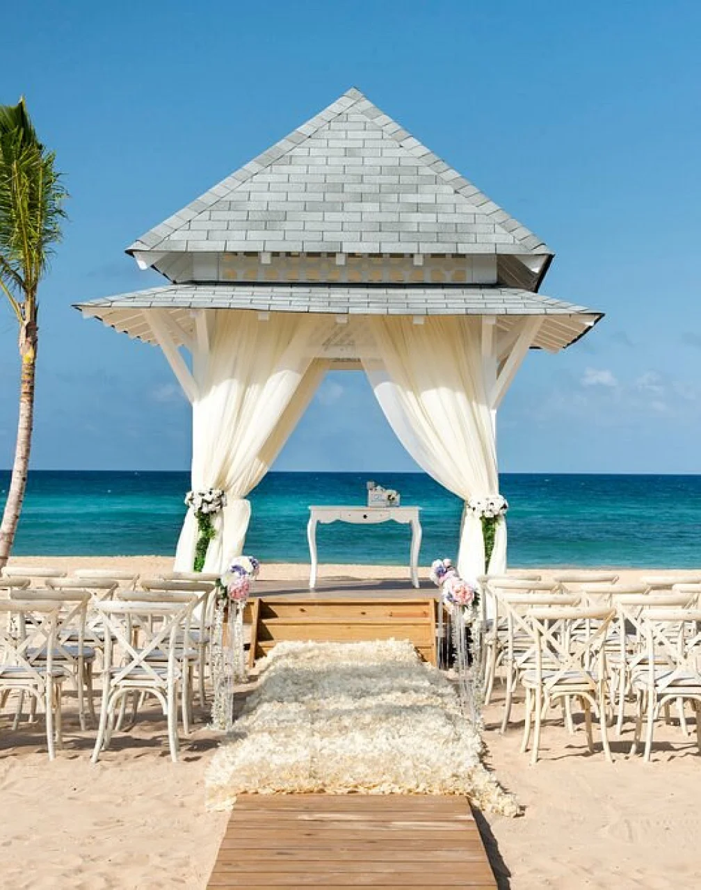 Beachfront gazebo at Nickelodeon Hotels & Resorts Punta Cana