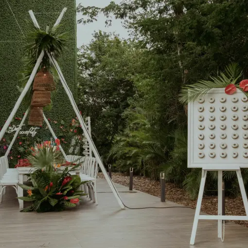 Donut wall and teepee dining setup at Nickelodeon Riviera Maya
