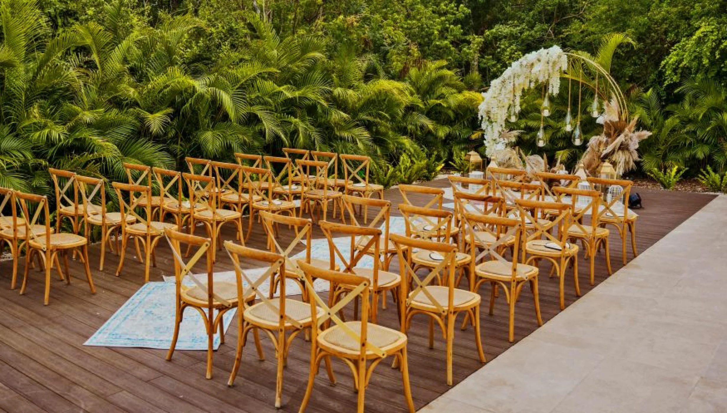 Ceremony on the Le spatule wedding venue at Nickelodeon Riviera Maya