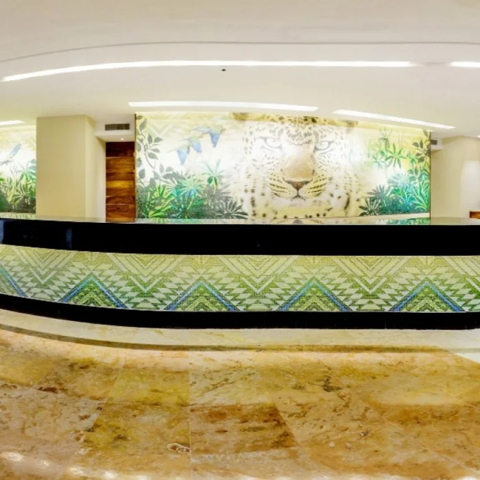 OCCIDENTAL XCARET FRONT DESK