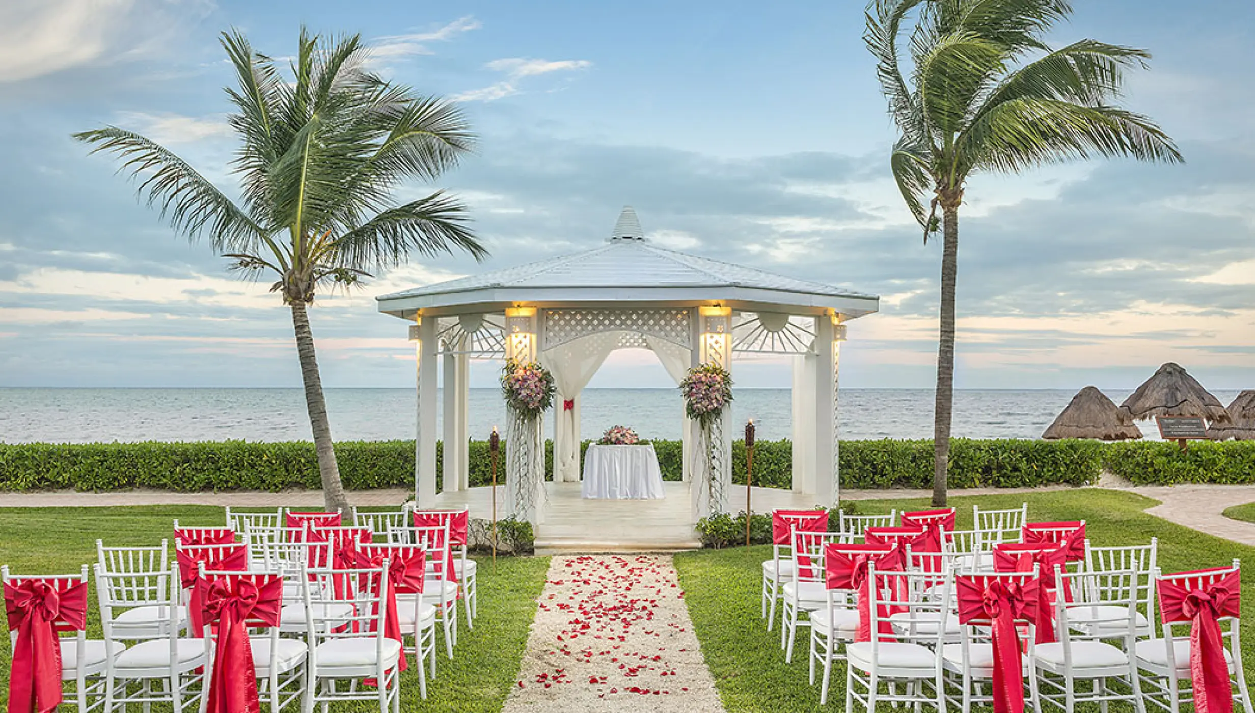 Garden Gazebo front view Wedding venue at Ocean Coral Turquesa Resort by H10