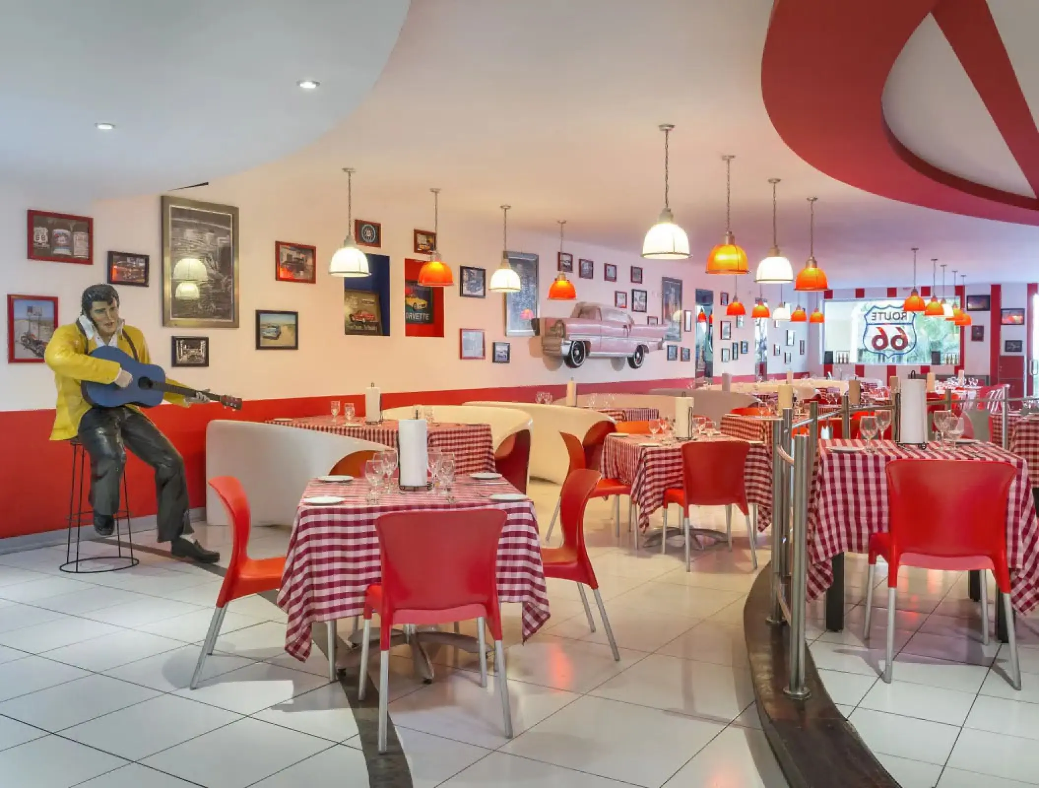 Route 66 American diner themed restaurant at Ocean Coral & Turquesa, Riviera Maya