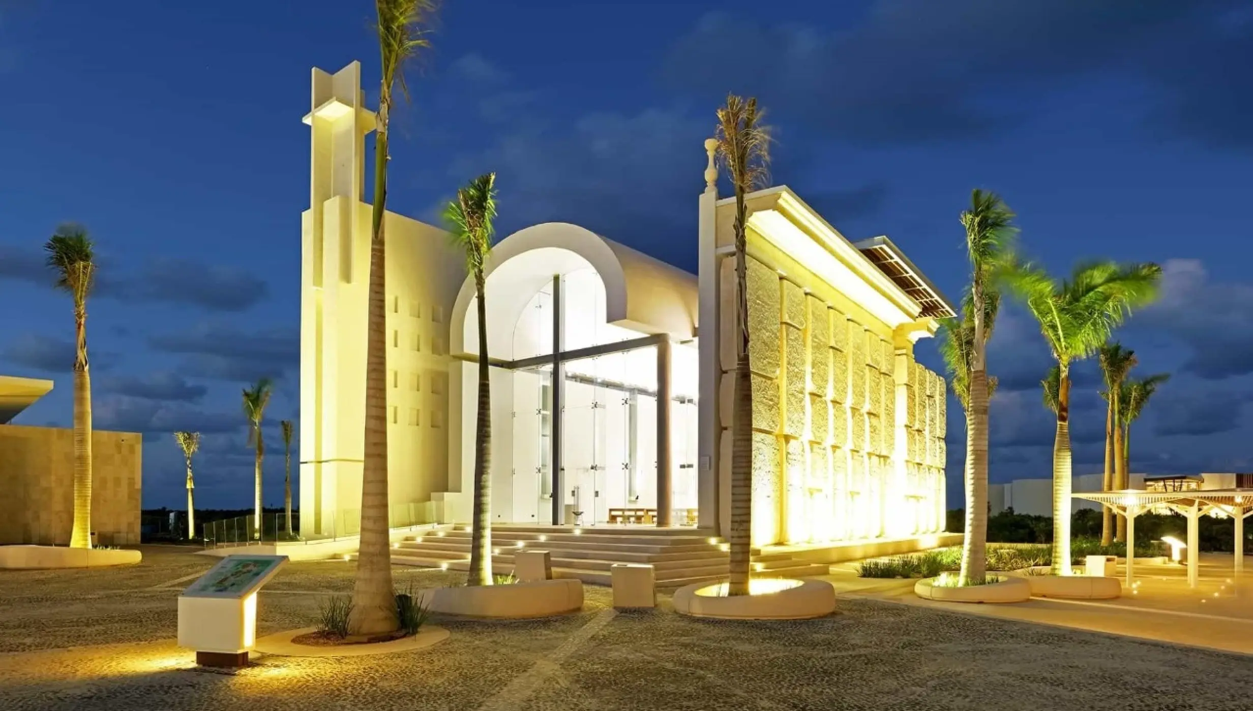 Catholic chapel wedding venue at Grand Palladium Costa Mujeres
