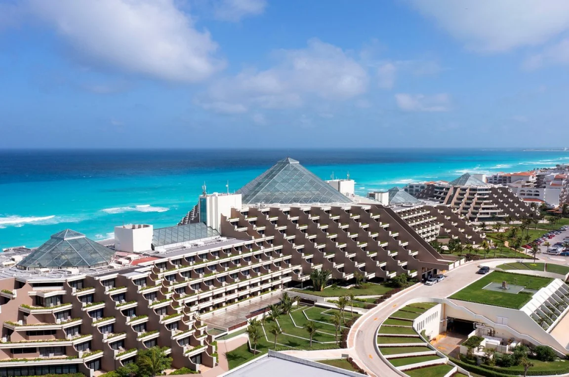 Paradisus Cancun aerial view