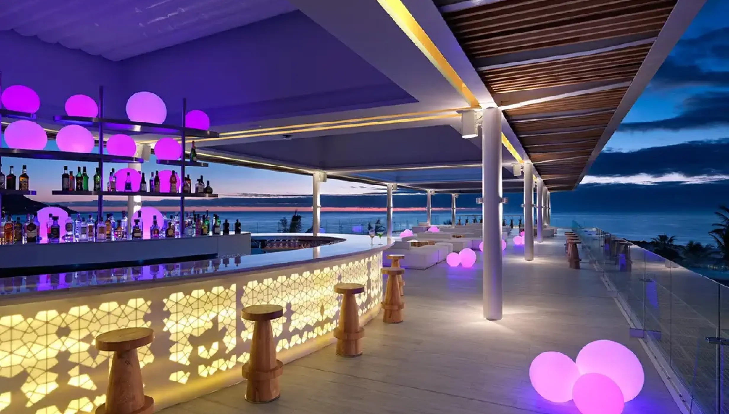 Dinner reception in Gabi Sky Bar at Paradisus Los Cabos