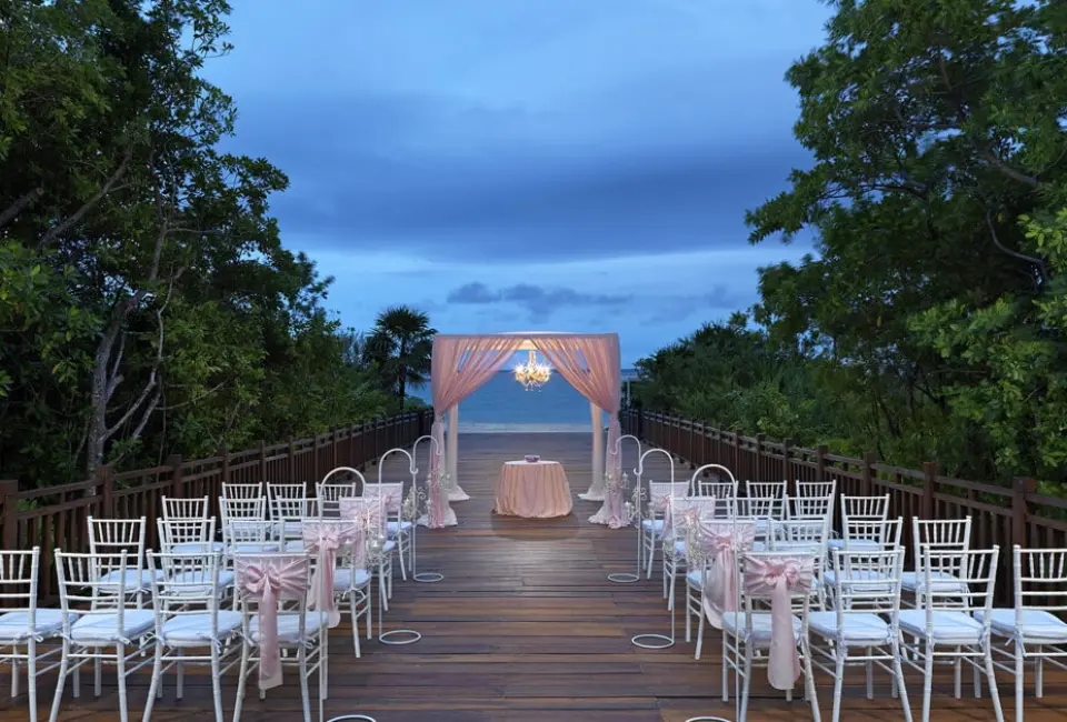 Paradisus La Perla deck wedding venue