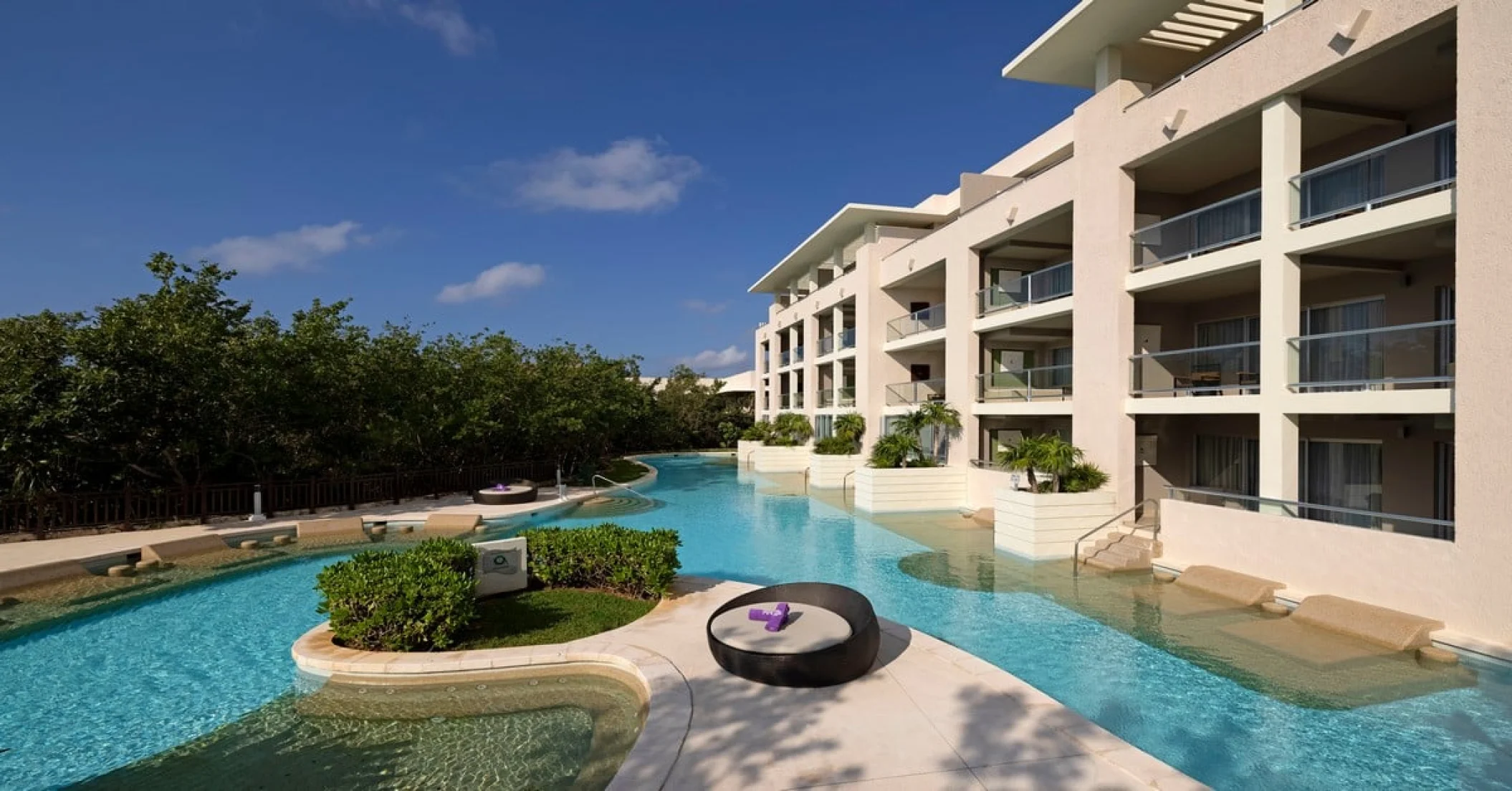 Paradisus Playa Del Carmen swim-up suites